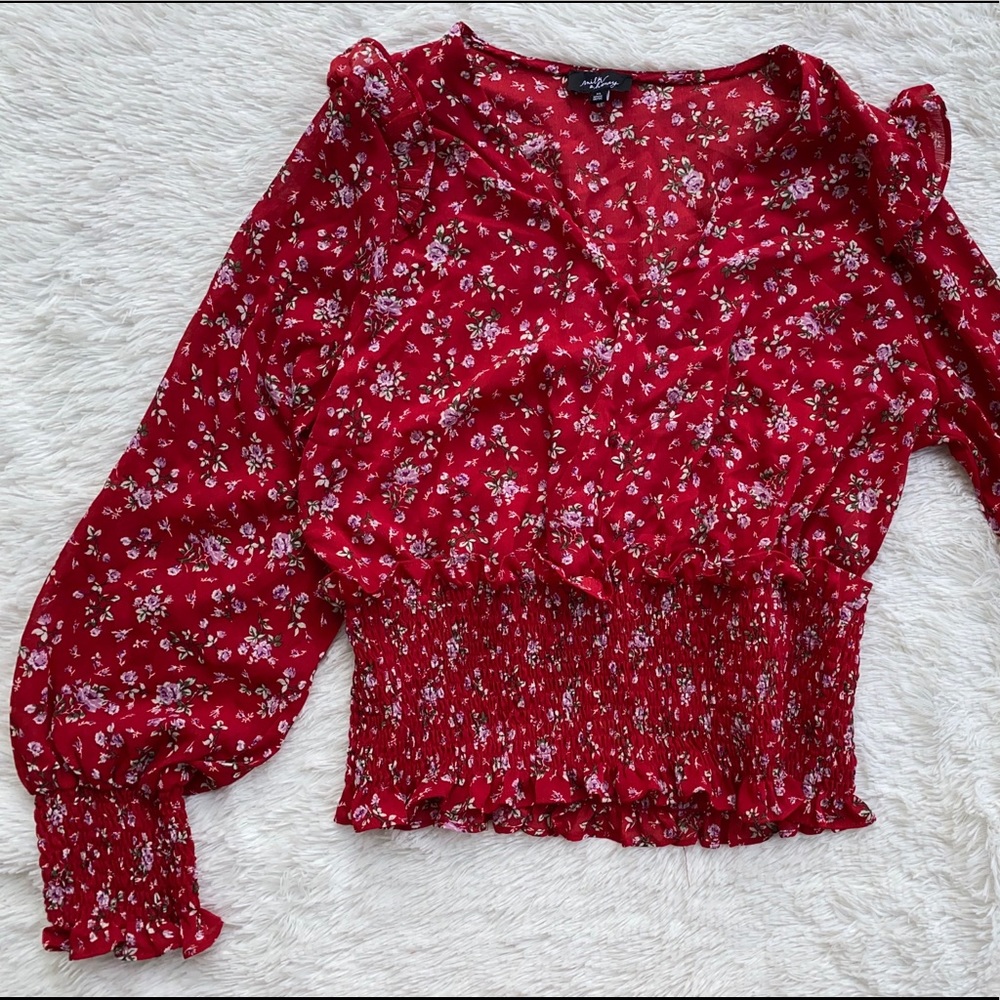 red floral scrunch top